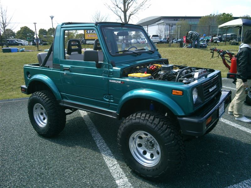 SUZUKI SAMURAI