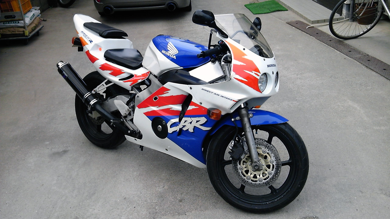 Honda cbr250rr maintenance #3